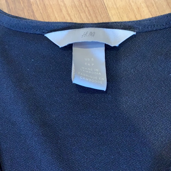 H&M summer dress - Picture 3 of 3